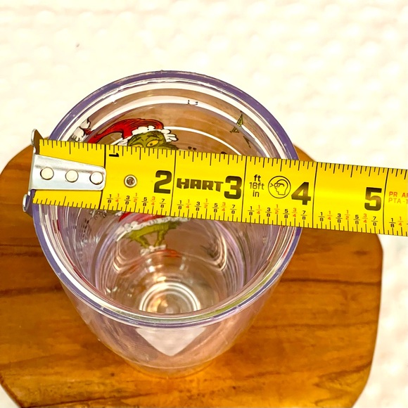 Tervis Dr. Seuss Grinch/Cindy Lou Tumbler
 Cindy Lou 16oz - Picture 10 of 10